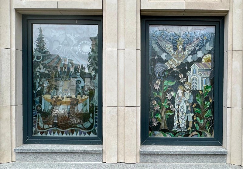 Витражи